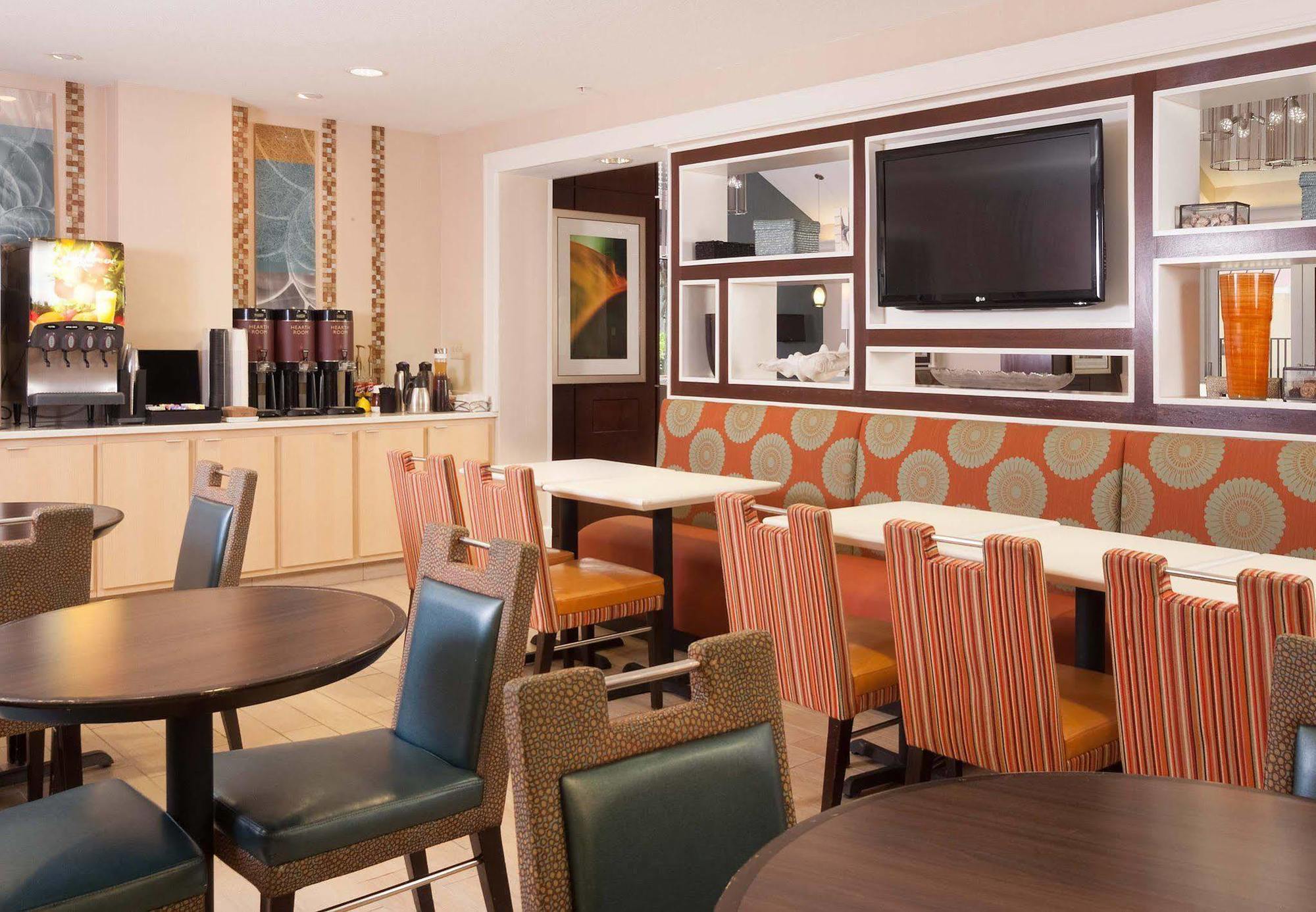 Residence Inn Orlando Convention Center Williamsburg Εξωτερικό φωτογραφία
